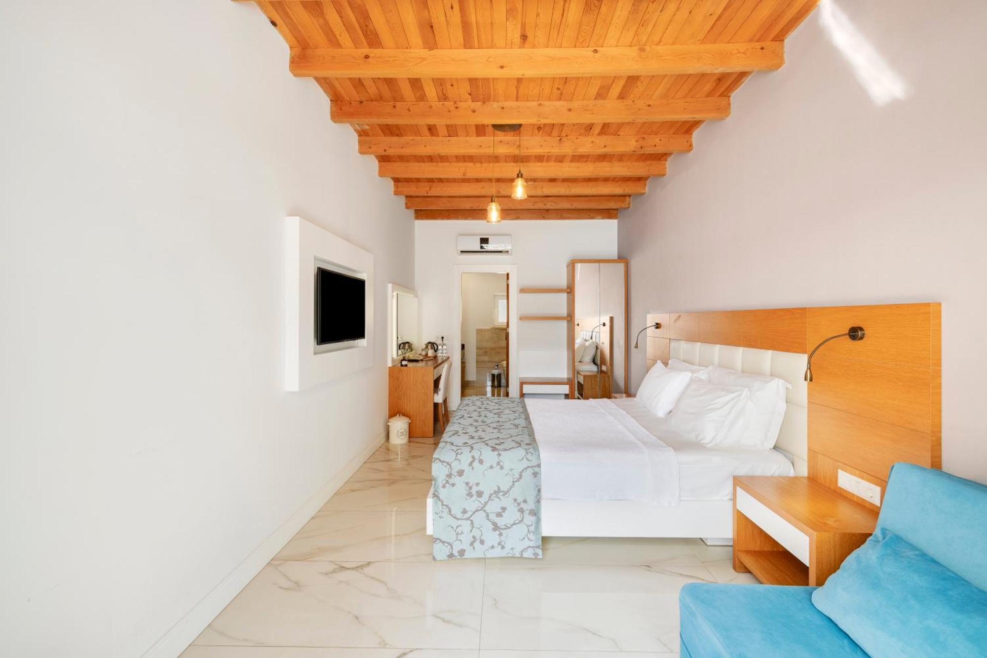 Blanca Beach Hotel คาช ภายนอก รูปภาพ